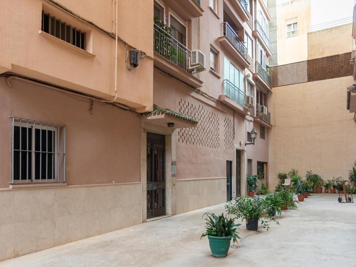 Апартаменты Lu&Cia Casa Picasso Малага Экстерьер фото